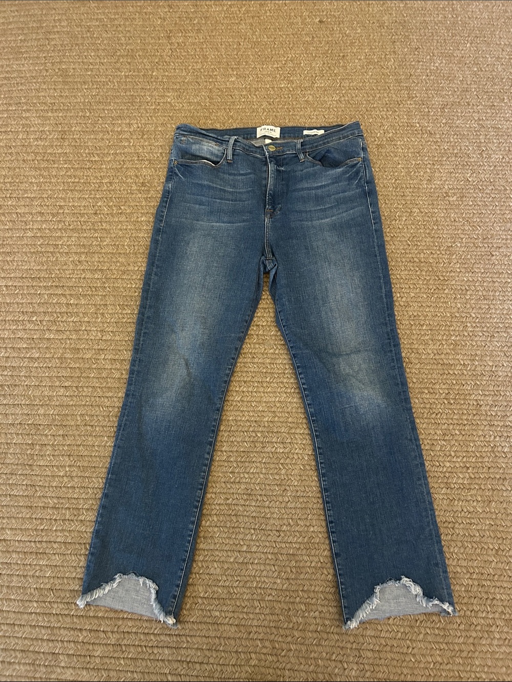 Frame denim Jean step-fray hemline, size 32